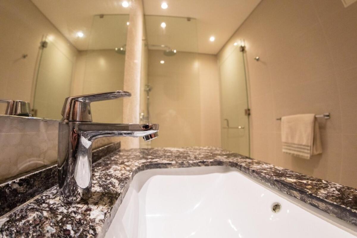 Luxury Aparment Ocean View H2 Apto 2105 *