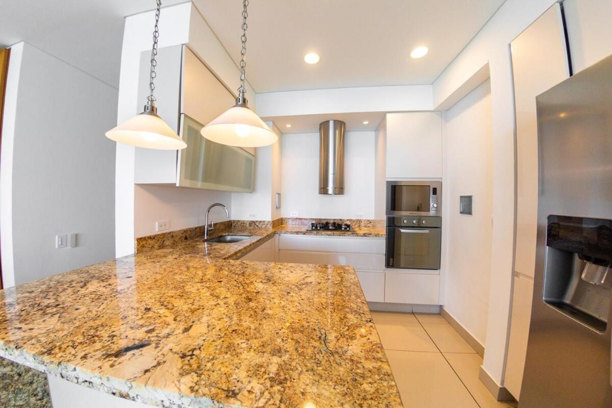 Apartment Luxury Aparment Ocean View H2 Apto 2105 *